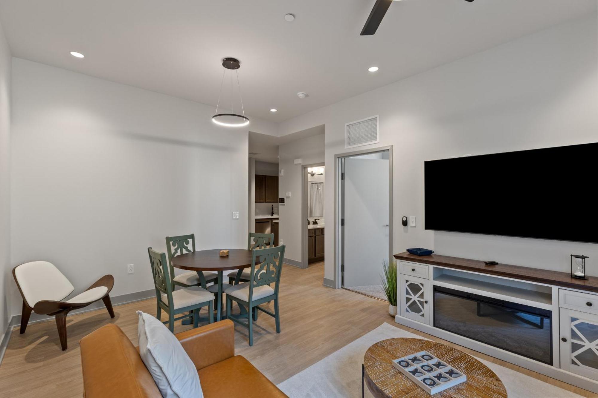 175 Lex - Walkable Downtown Lexington & Rupp Arena - Full Condos מראה חיצוני תמונה